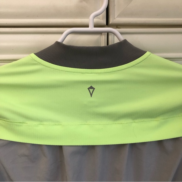 Ivivva by Lululemon reversible jacket - Picture 12 of 13